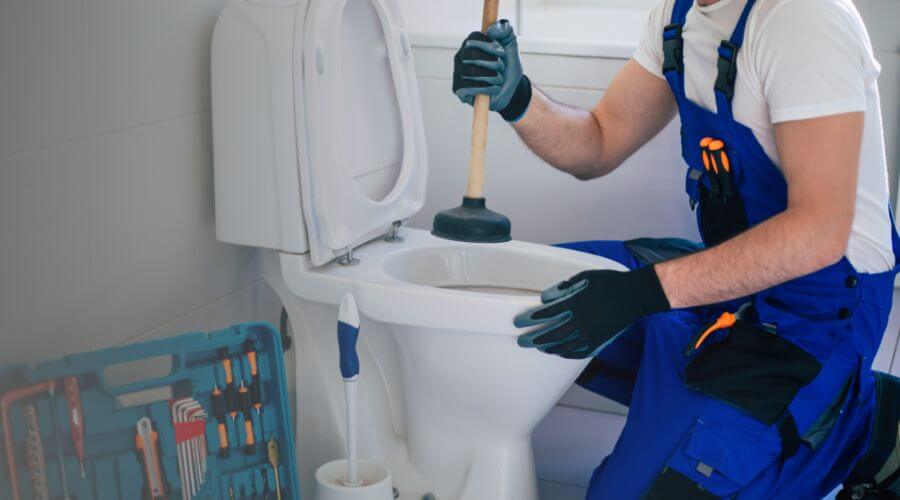 Professional septic pumping service in Clarksburg, MD